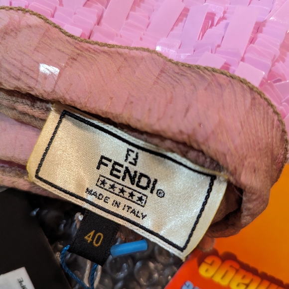 Vintage Fendi Pink sequin skirt - Picture 5 of 6